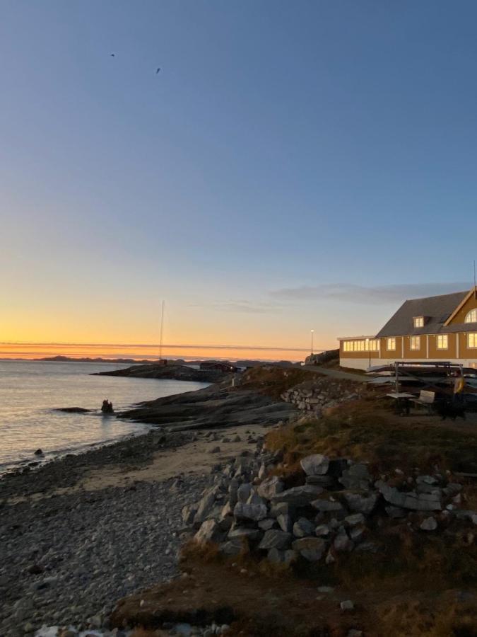 Hotel Hhe Express Nuuk Exterior foto